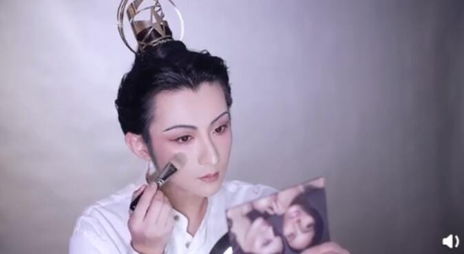 cos小梦真名叫李孟羲(Cos小梦) cos小梦真名叫李孟羲(Cos小梦)