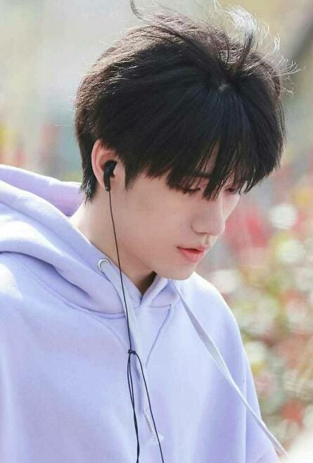 张颜齐为什么叫妖娆、张三(张颜齐尴尬) 张颜齐为什么叫妖娆、张三(张颜齐尴尬)