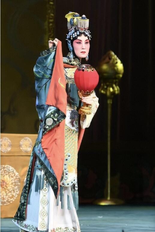 中国京剧院排挤张火丁真假(京剧名家张火丁近况) 中国京剧院排挤张火丁真假(京剧名家张火丁近况)