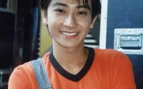 报告班长4(报告班长4国语高清版) 报告班长4(报告班长4国语高清版)