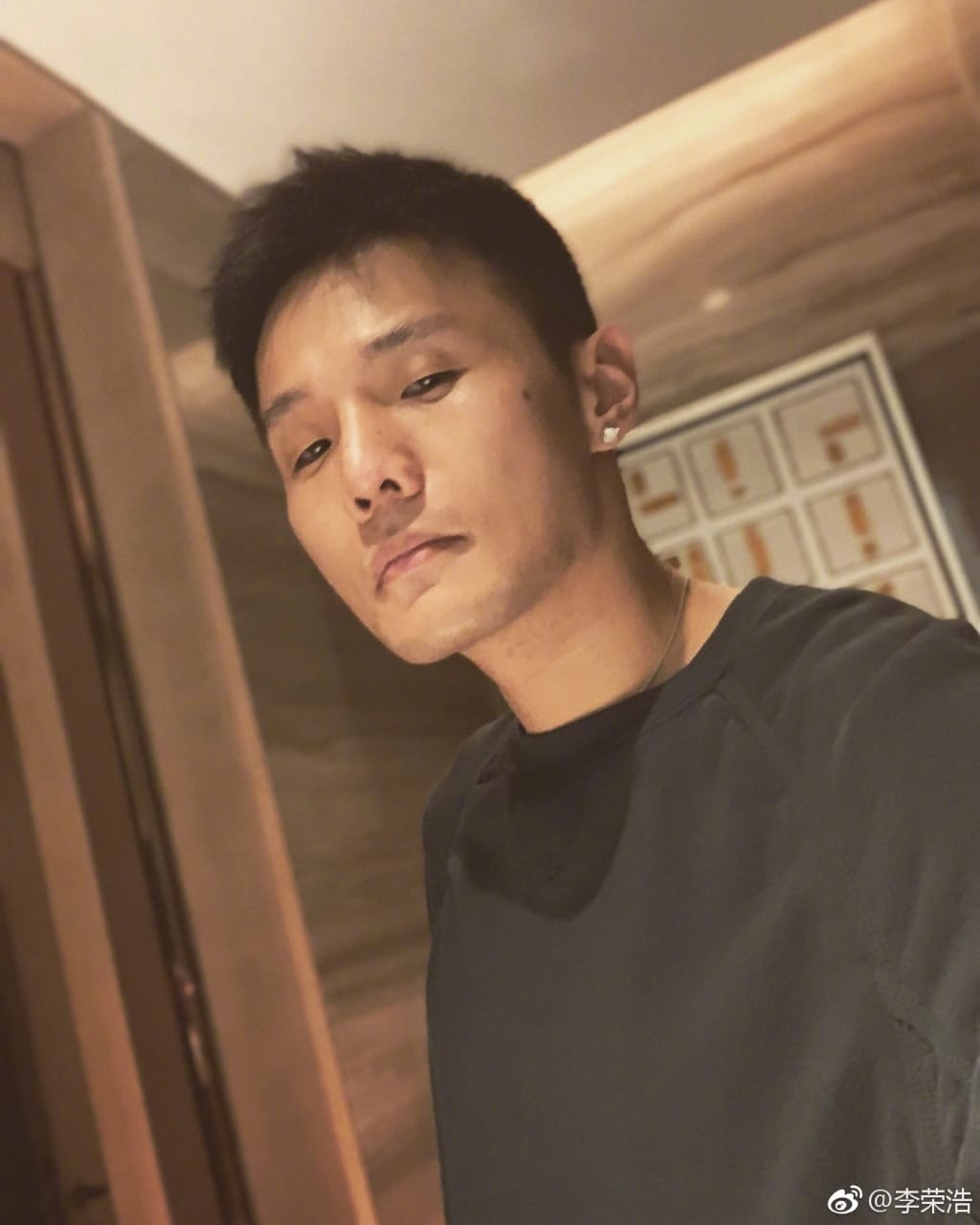 李荣浩为什么叫小周杰伦,李荣浩贝贝讽刺了什么 本文共(871字) 李荣浩为什么叫小周杰伦,李荣浩贝贝讽刺了什么 本文共(871字)