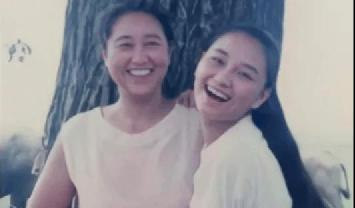 贾玲的母亲的故事 贾玲的母亲的故事