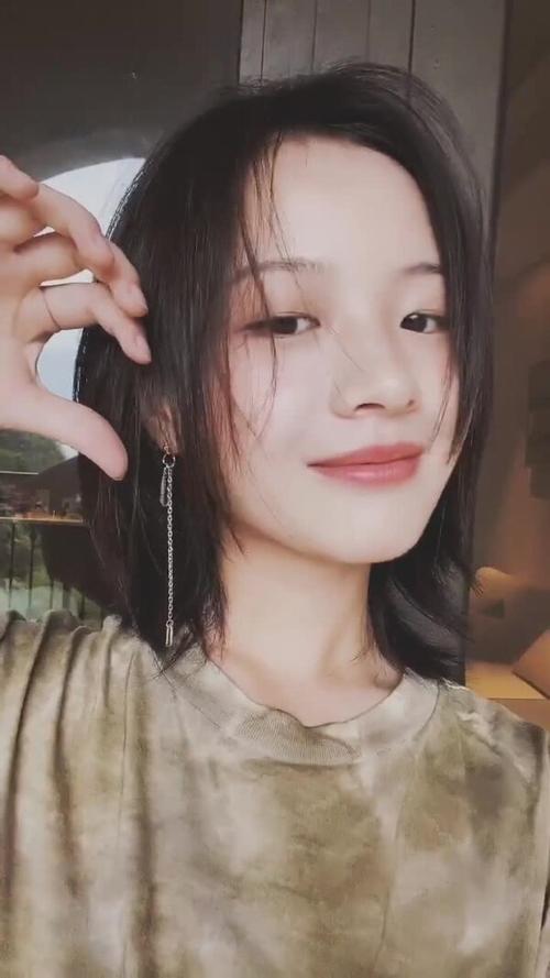 李庚希为什么不上大学,为什么都说(李庚希考上哪所大学) 李庚希为什么不上大学,为什么都说(李庚希考上哪所大学)