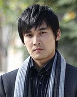 张铎主演的电视剧,张译第一任老婆(演员叫张铎还是张译) 张铎主演的电视剧,张译第一任老婆(演员叫张铎还是张译)