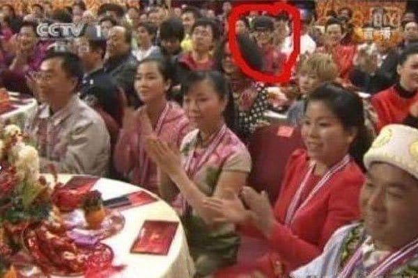 2014春晚灵异事件怎么回事(2012春晚灵异事件真相曝光震惊世界) 2014春晚灵异事件怎么回事(2012春晚灵异事件真相曝光震惊世界)