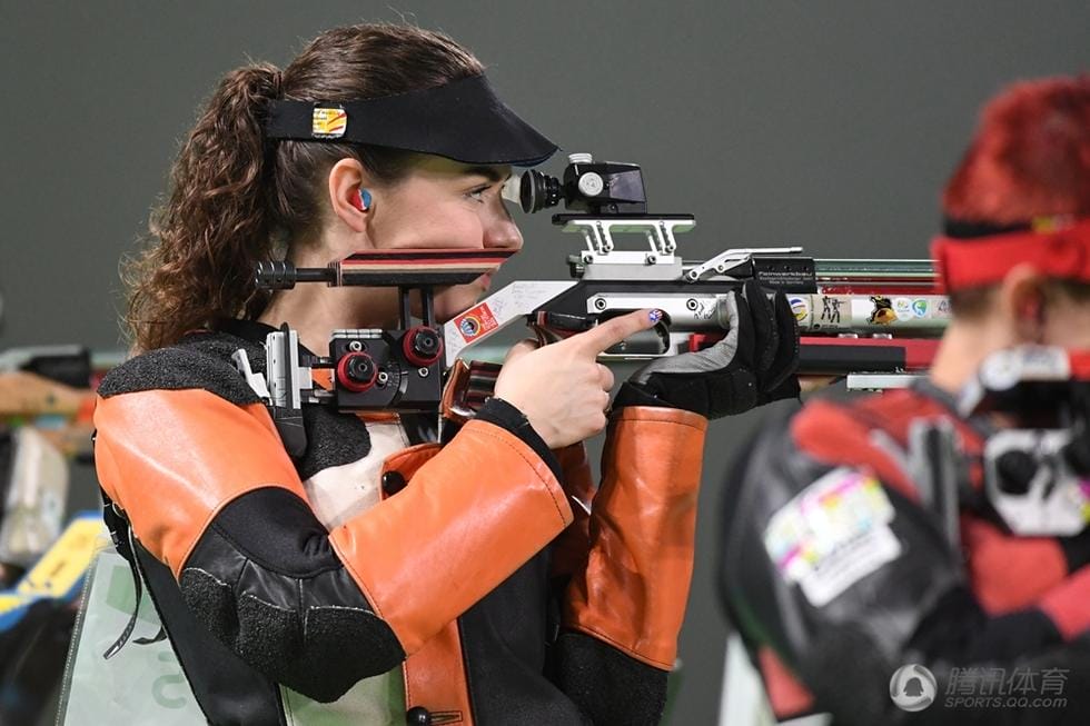 美国美女射击运动员萨拉·舍雷尔(Sara(美国射击女选手) 美国美女射击运动员萨拉·舍雷尔(Sara(美国射击女选手)