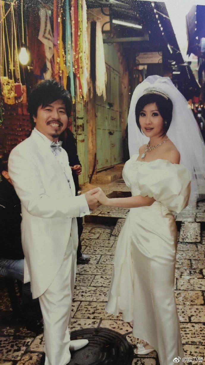 寇乃馨第一任老公是谁,常立欣为什么甩寇乃馨? 本文共(987字) 寇乃馨第一任老公是谁,常立欣为什么甩寇乃馨? 本文共(987字)