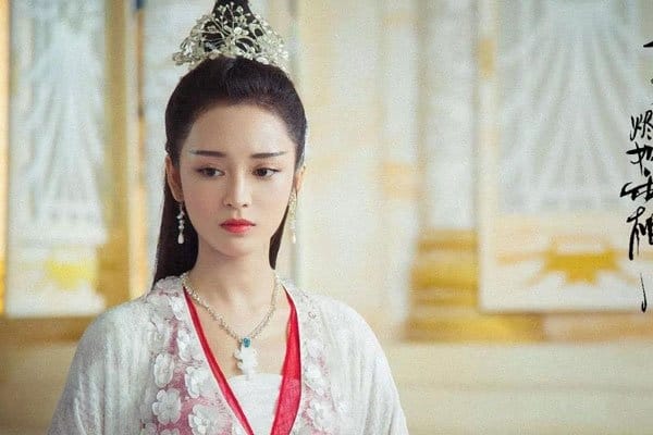 莫小棋预言张艺兴女友居然是她(莫小棋说张艺兴) 莫小棋预言张艺兴女友居然是她(莫小棋说张艺兴)
