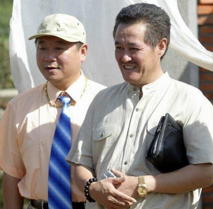 为什么说于震宇毁了赵本山?于震宇是赵本山 为什么说于震宇毁了赵本山?于震宇是赵本山