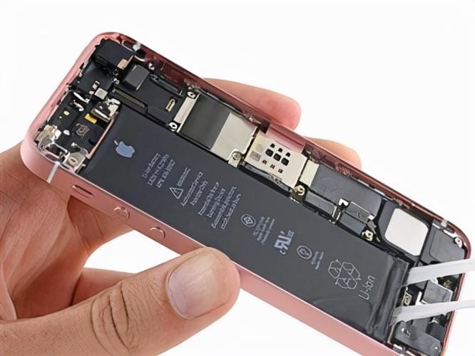 苹果8换电池原装（iphone8换电池要多少钱）(图6)