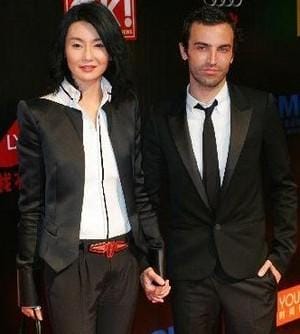 张曼玉结婚,张敏(张曼玉婚恋) 张曼玉结婚,张敏(张曼玉婚恋)