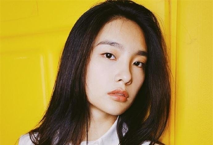 王可如向佐怎么认识的(王可如与向太) 王可如向佐怎么认识的(王可如与向太)
