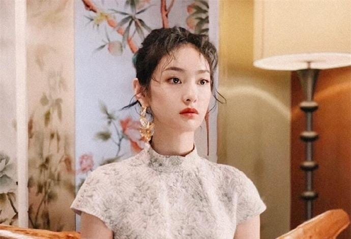 王可如向佐怎么认识的(王可如与向太) 王可如向佐怎么认识的(王可如与向太)
