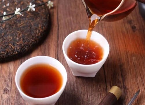 普洱茶生茶好喝还是熟茶好喝-（普洱茶生茶好还是熟茶好喝）(图1)