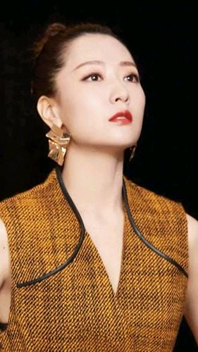 女明星的发型,最火明星发型图片女,本文共(3829字) 女明星的发型,最火明星发型图片女,本文共(3829字)