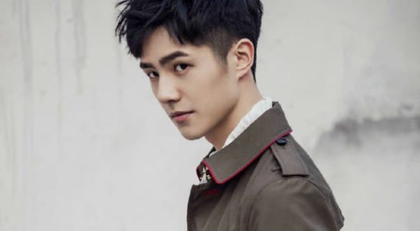 刘昊然为什么叫怀化将军?刘昊然家庭背景很牛吗为什么资源这么好 本文共(1157字) 刘昊然为什么叫怀化将军?刘昊然家庭背景很牛吗为什么资源这么好 本文共(1157字)