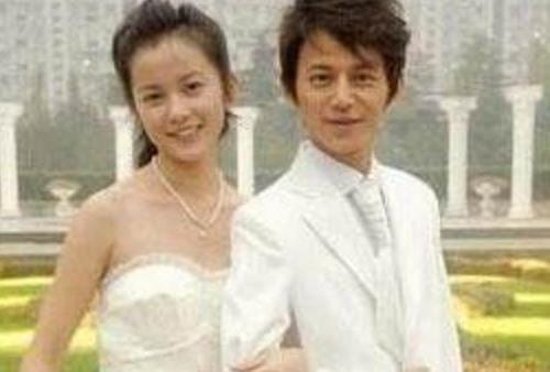 何炅老婆孩子,桃小包何炅互动,本文共(1498字) 何炅老婆孩子,桃小包何炅互动,本文共(1498字)