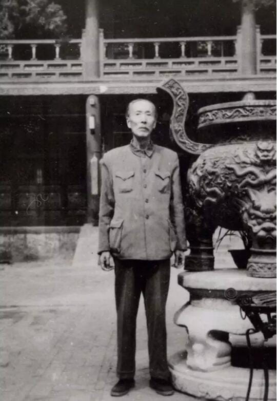 陈撄宁功夫到了几层到什么境界了,他修出什么神通了吗? 本文共(891字) 陈撄宁功夫到了几层到什么境界了,他修出什么神通了吗? 本文共(891字)