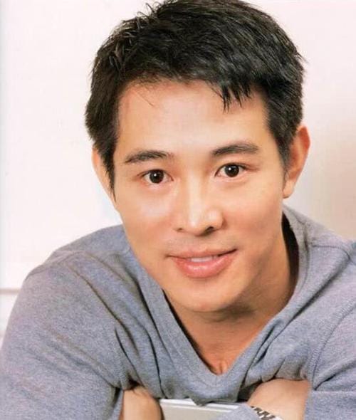 李连杰个人资料,2020年去世的明星,本文共(7229字) 李连杰个人资料,2020年去世的明星,本文共(7229字)