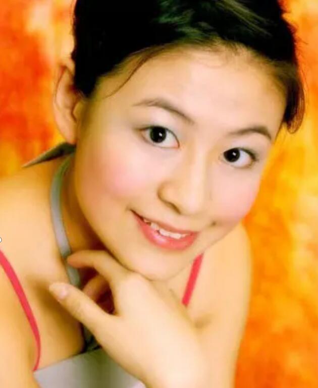 江若琳未整容前是什么样子(江若琳长得像) 江若琳未整容前是什么样子(江若琳长得像)