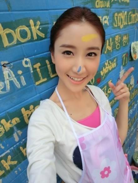 陈彦妃图片,李嘉欣皇后装图片,本文共(367字) 陈彦妃图片,李嘉欣皇后装图片,本文共(367字)