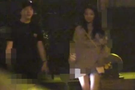 李云迪与美女约会竟还随地小便(李云迪约的女生) 李云迪与美女约会竟还随地小便(李云迪约的女生)