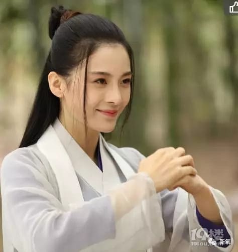 赵韩樱子整容前后照片,赵韩樱子整容失败后太可惜了 本文共(1214字) 赵韩樱子整容前后照片,赵韩樱子整容失败后太可惜了 本文共(1214字)