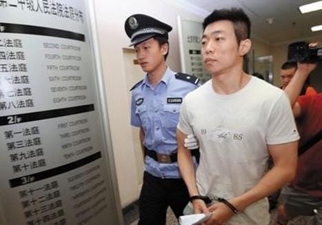 白静为什么喜欢乔宇?白静老公为什么杀她 本文共(1648字) 白静为什么喜欢乔宇?白静老公为什么杀她 本文共(1648字)