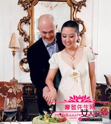 徐锦江的圣诞祝福请签收(徐锦江圣诞节表情包) 徐锦江的圣诞祝福请签收(徐锦江圣诞节表情包)