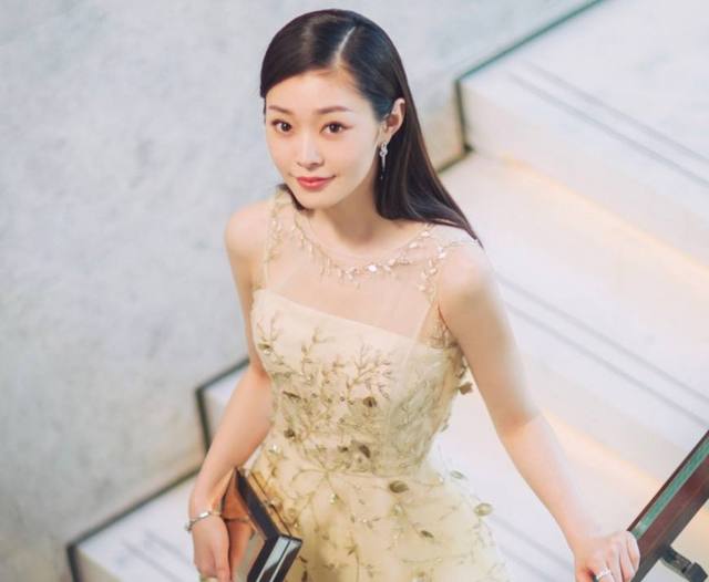 宋轶养小鬼是啥意思?养小鬼的明星都有谁 本文共(985字) 宋轶养小鬼是啥意思?养小鬼的明星都有谁 本文共(985字)