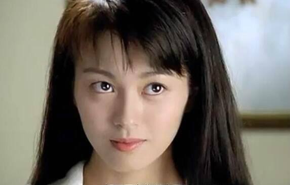 梁咏琪蛋糕事件揭秘,梁咏琪为什么留短发不留长发 本文共(773字) 梁咏琪蛋糕事件揭秘,梁咏琪为什么留短发不留长发 本文共(773字)
