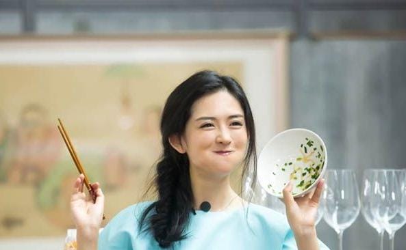 魏大勋为什么叫谢娜师傅(谢娜是魏大勋的师傅吗) 魏大勋为什么叫谢娜师傅(谢娜是魏大勋的师傅吗)