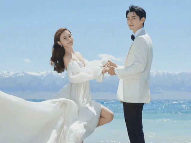 魏晨结婚照,俞灏明烧伤时的女朋友(俞灏明给魏晨化妆) 魏晨结婚照,俞灏明烧伤时的女朋友(俞灏明给魏晨化妆)