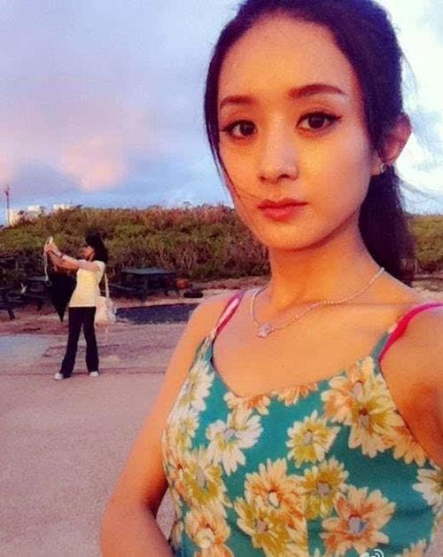 赵丽颖的胸,Angelababy,本文共(535字) 赵丽颖的胸,Angelababy,本文共(535字)