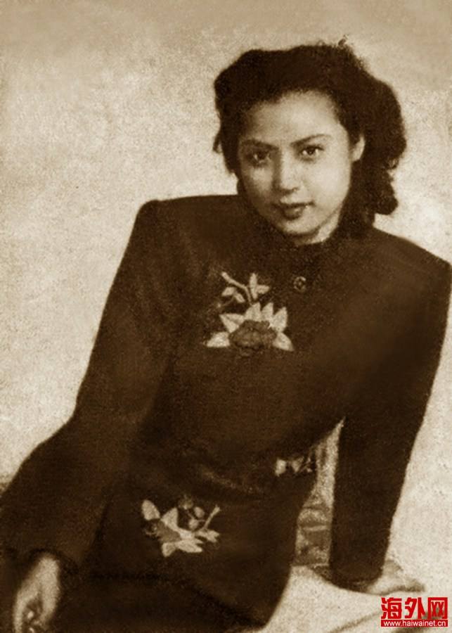 秦怡女儿金恒斐现状,秦怡年轻时候的照片组图 本文共(590字) 秦怡女儿金恒斐现状,秦怡年轻时候的照片组图 本文共(590字)