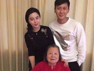 女明星绯闻,中国绯闻最多的女明星,本文共(5342字) 女明星绯闻,中国绯闻最多的女明星,本文共(5342字)