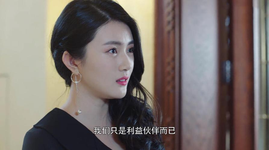 这个世界不看脸演员表，全部演员表,本文共（2255字）