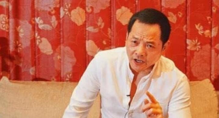 崩牙驹现在在做什么,他哪来的十亿开赌厅 本文共(871字) 崩牙驹现在在做什么,他哪来的十亿开赌厅 本文共(871字)
