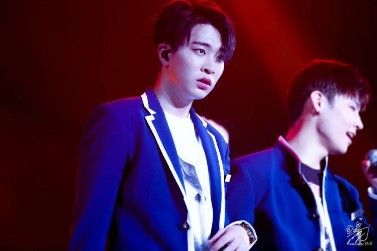 歌手崔荣宰 (Youngjae)个人资料(精读) 歌手崔荣宰 (Youngjae)个人资料(精读)