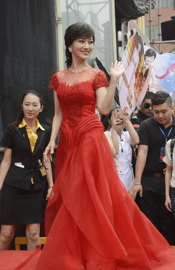 赵雅芝给多少人睡过,女神赵雅芝是(赵雅芝的对象) 赵雅芝给多少人睡过,女神赵雅芝是(赵雅芝的对象)