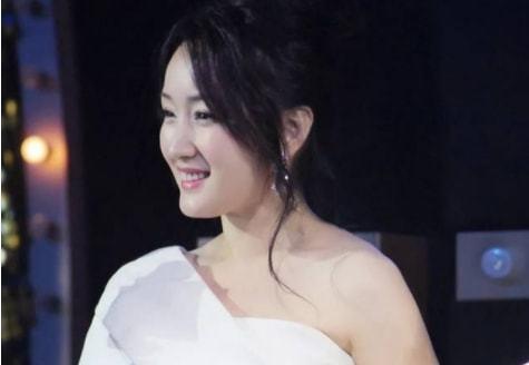 远华案与杨钰莹,赖长青的简历和杨 远华案与杨钰莹,赖长青的简历和杨