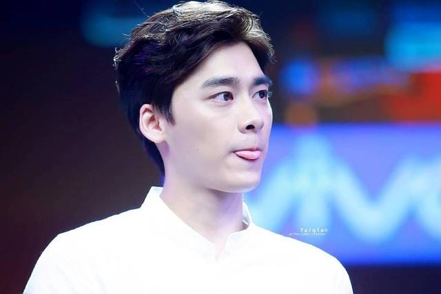杨幂在周星驰武状元苏乞儿中剧照(《武状元苏乞儿》杨幂) 杨幂在周星驰武状元苏乞儿中剧照(《武状元苏乞儿》杨幂)