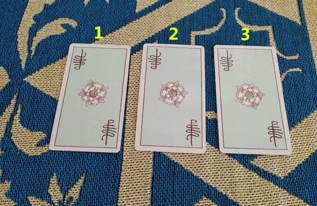 塔罗看透他的内心想法视频（塔罗他现在心里最真实的想法）(图1)