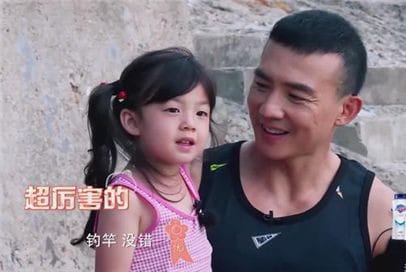 刘畊宏女儿小泡芙是杰伦干女儿 刘畊宏女儿小泡芙是杰伦干女儿