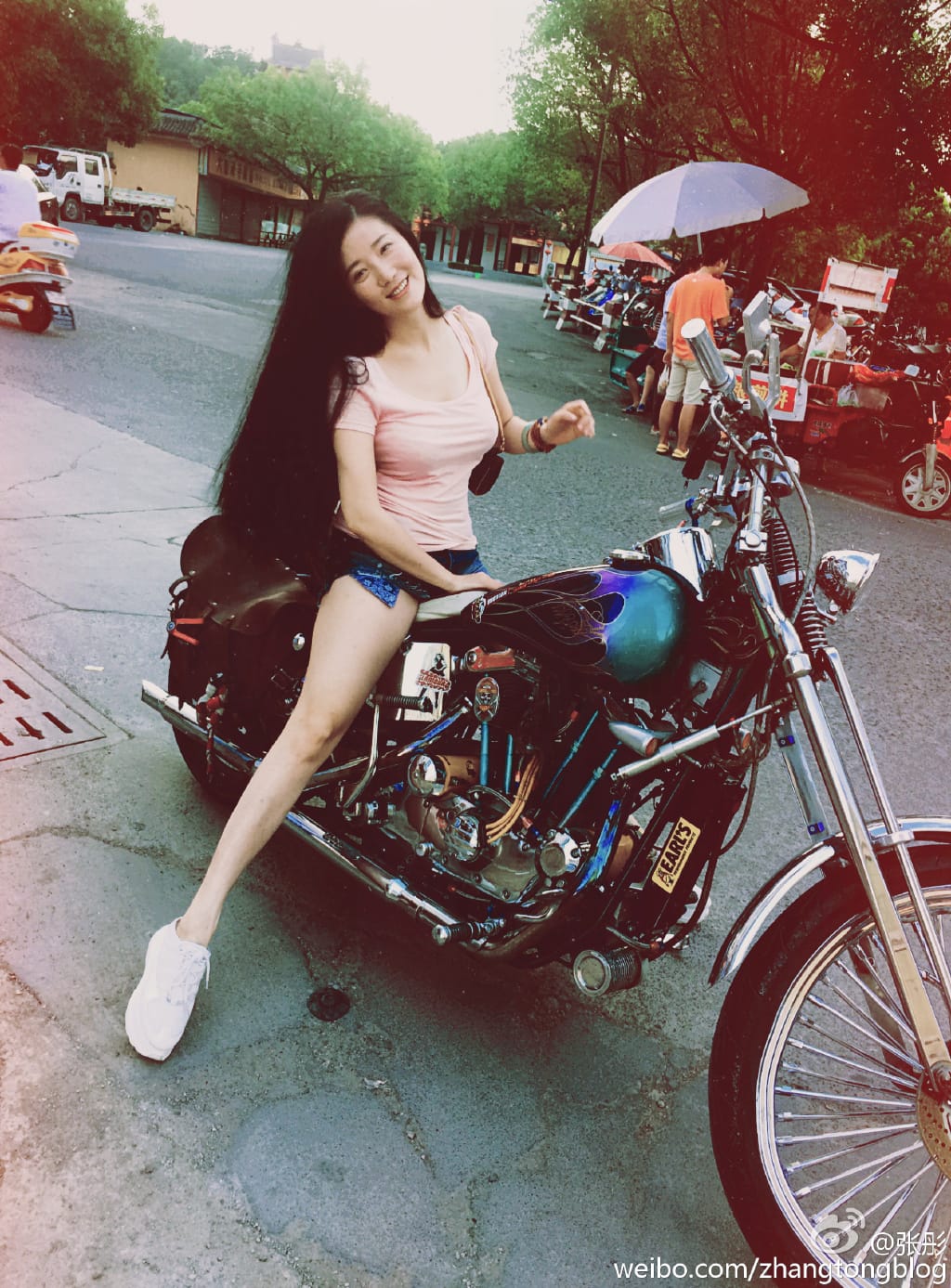 张彤一直没结婚吗?张彤上演员的诞生是哪一 张彤一直没结婚吗?张彤上演员的诞生是哪一