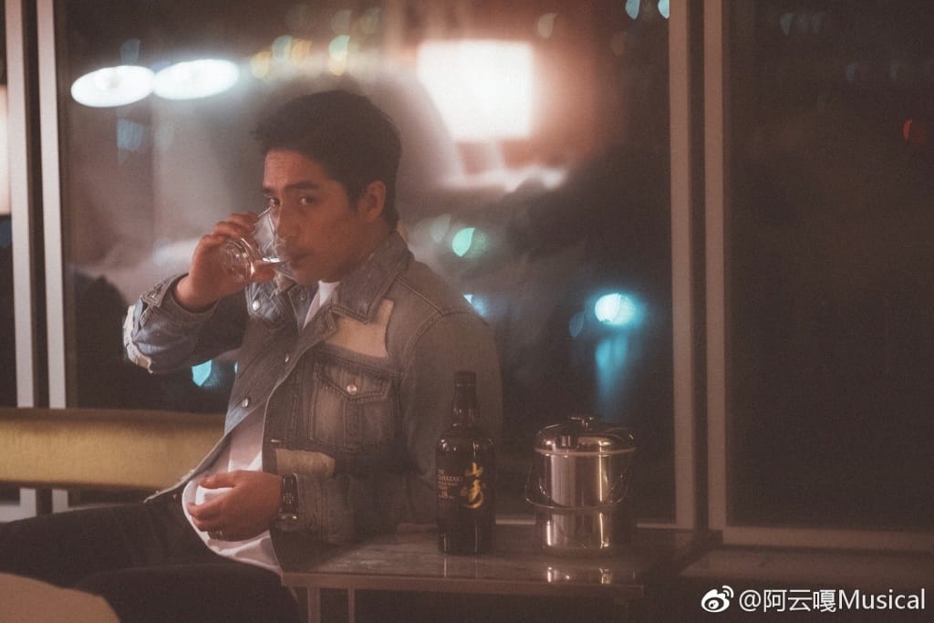 乌兰托娅和乌兰图雅是一个人吗？乌兰托娅为