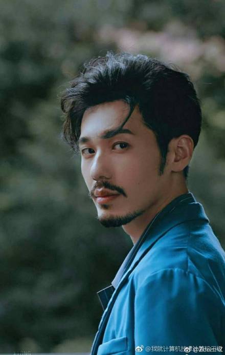 帅的雅痞是什么意思?最有名的雅痞男星是谁 本文共(1056字) 帅的雅痞是什么意思?最有名的雅痞男星是谁 本文共(1056字)