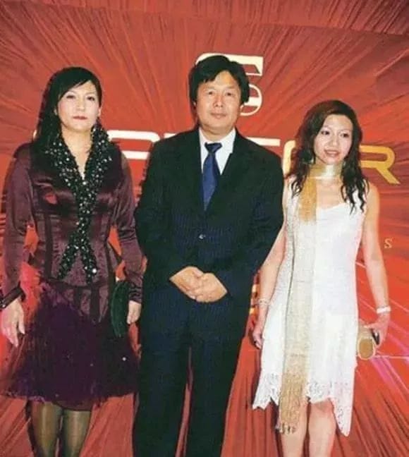 陈妙瑛现状如何老公是谁(陈妙瑛有孩子吗) 陈妙瑛现状如何老公是谁(陈妙瑛有孩子吗)