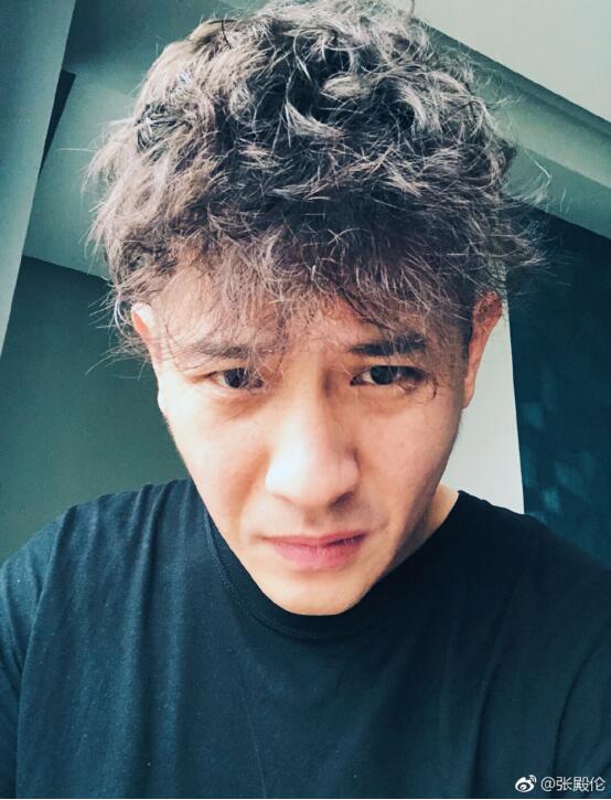 张殿伦和哪些明星是同学(张殿伦为什么不火) 张殿伦和哪些明星是同学(张殿伦为什么不火)
