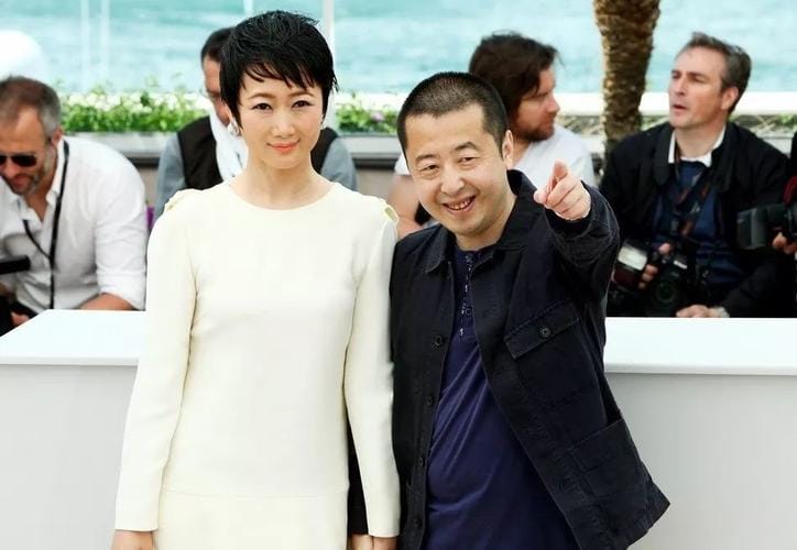 贾樟柯老婆,张嘉译和闫妮的关系,本文共(2711字) 贾樟柯老婆,张嘉译和闫妮的关系,本文共(2711字)